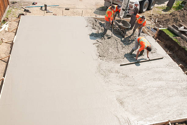 Best Concrete Pool Decks in Bosque Farms, NM